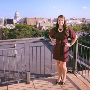 Meet your Posher, Carlie